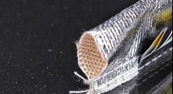 Термоизоляция шлангов и проводов диаметром до 19 мм, длина - 90 см, 1100°С, серебро