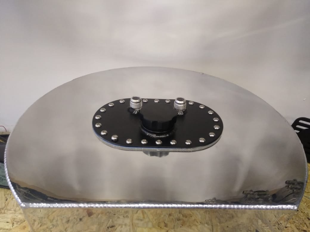 Бак топливный алюминиевый 40л, алюминиевая крышка