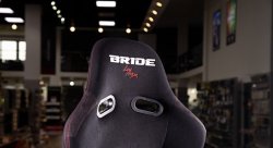 Кресло + салазки НЕРЕГУЛИРУЕМОЕ черное, Lowmax MR