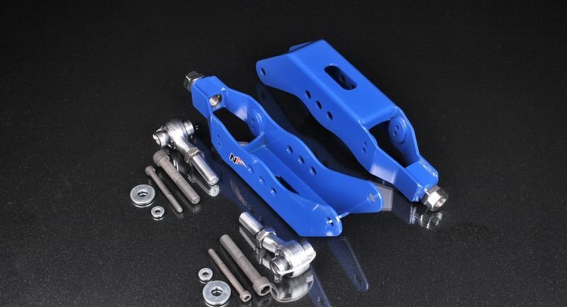 Рычаги задние регулируемые Toyota Mark X Rear Lower Control Arm BE-0305