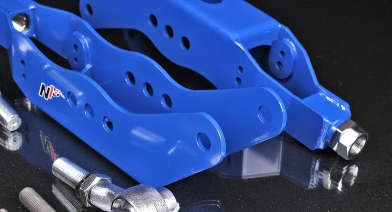 Рычаги задние регулируемые Toyota Mark X Rear Lower Control Arm BE-0305