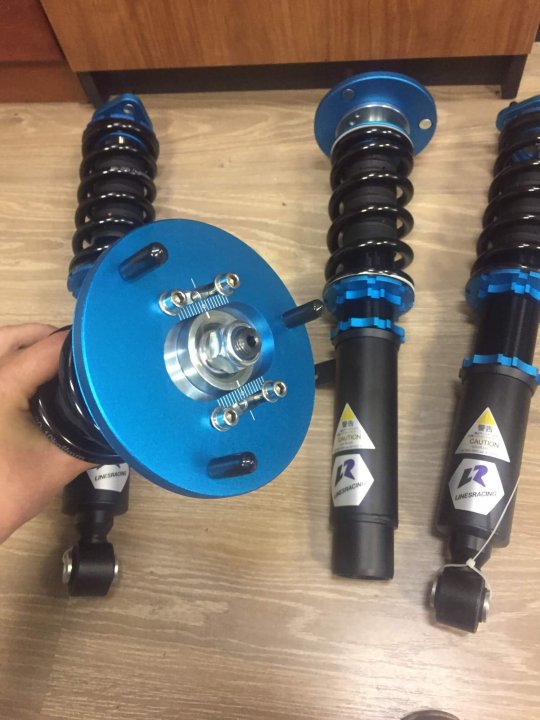 Винтовая подвеска (койловеры) LinesRacing Honda Civic 10 поколение (MK10) (2016-)