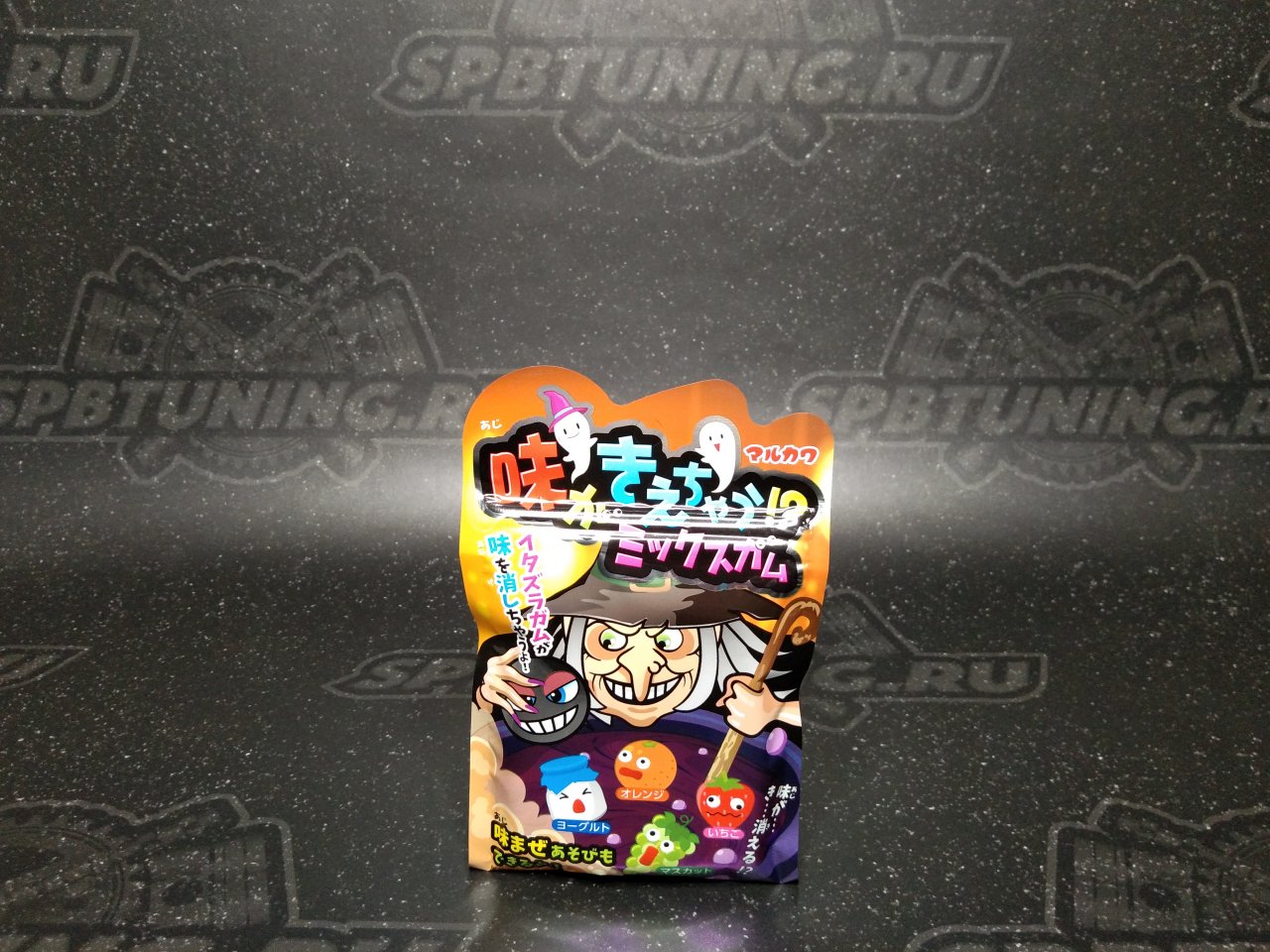 MARUKAWA жевательная резинка фруктовый микс, с меняющимся вкусом 47 г.