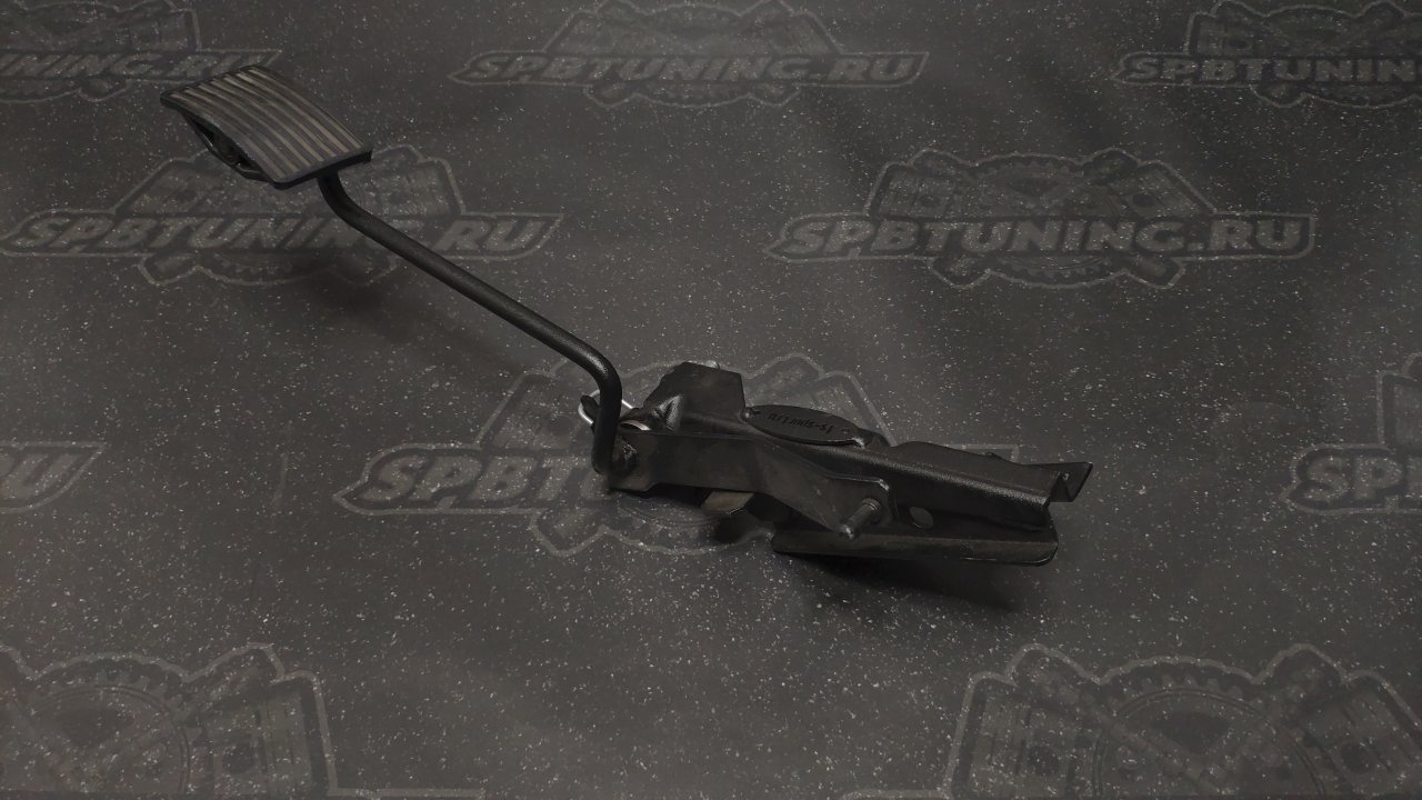 Педаль газа усиленная  ВАЗ 2101-07, инжектор ,на подшипнике