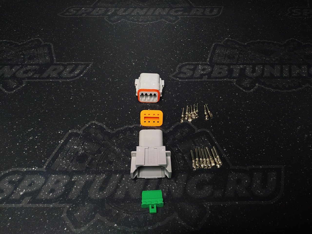 Коннектор папа-мама герметичный серый 8 пинов