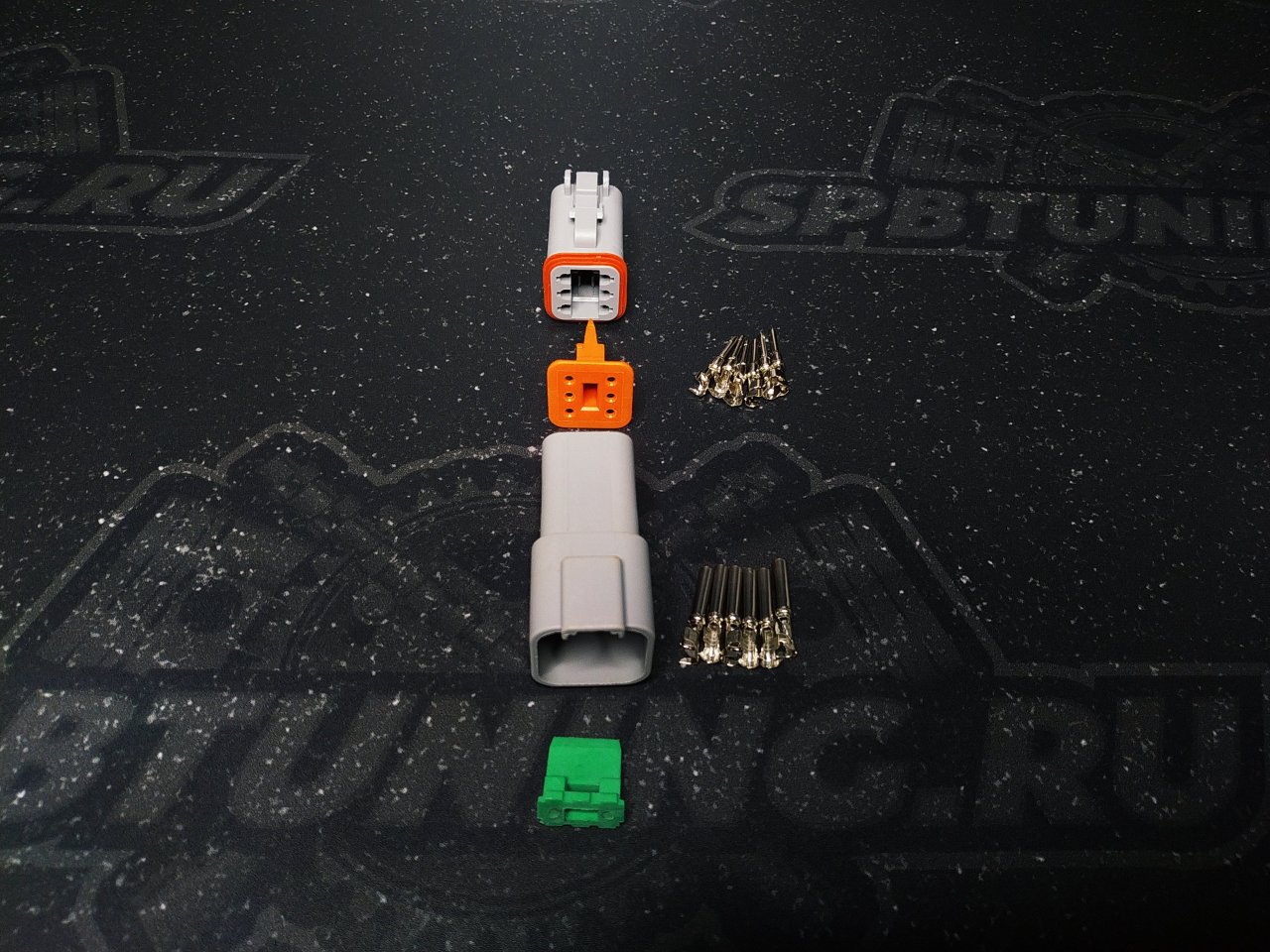 Коннектор папа-мама герметичный серый 6 пинов