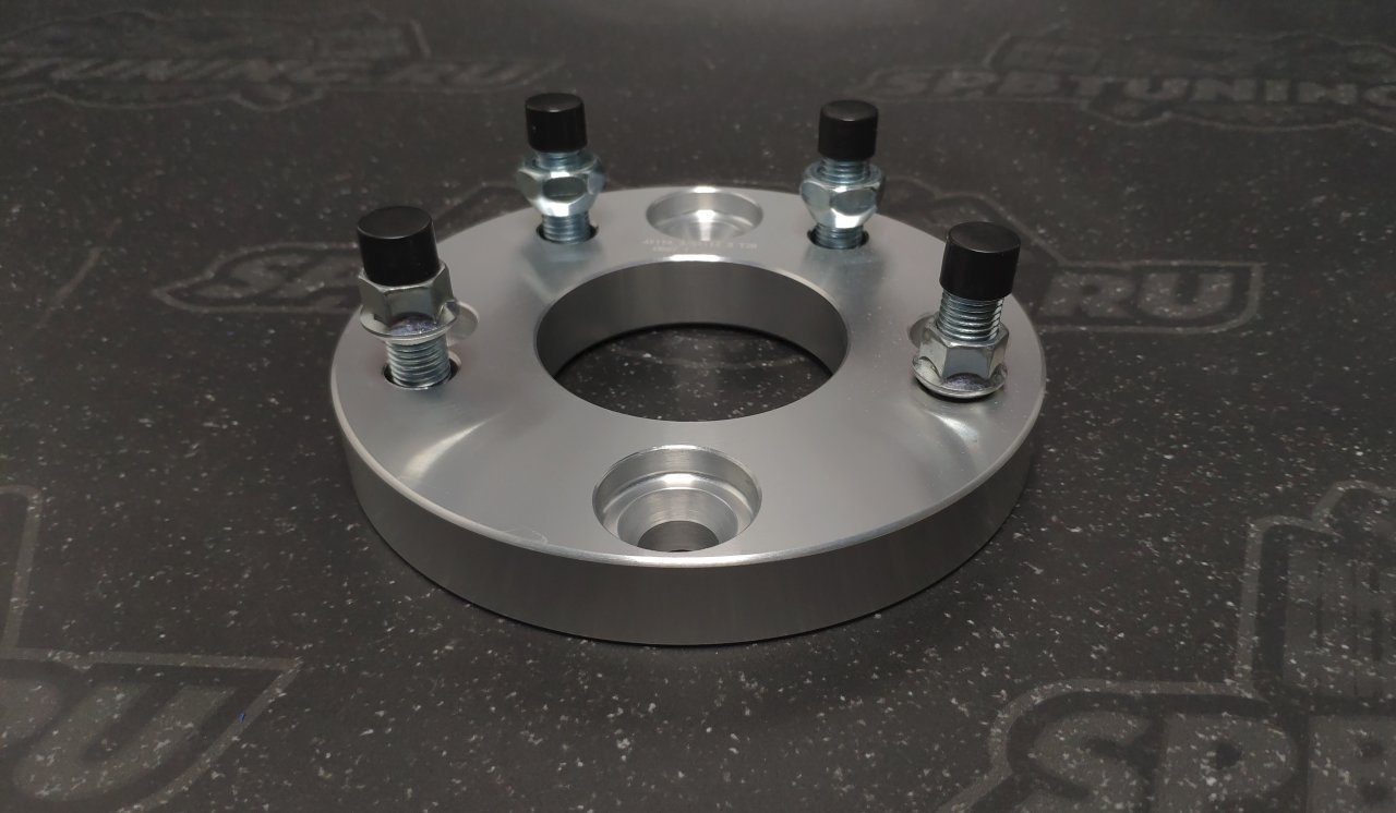 Проставка ступичная переходная 4х114.3/5х114.3 ЦО67.1 20мм 1.5