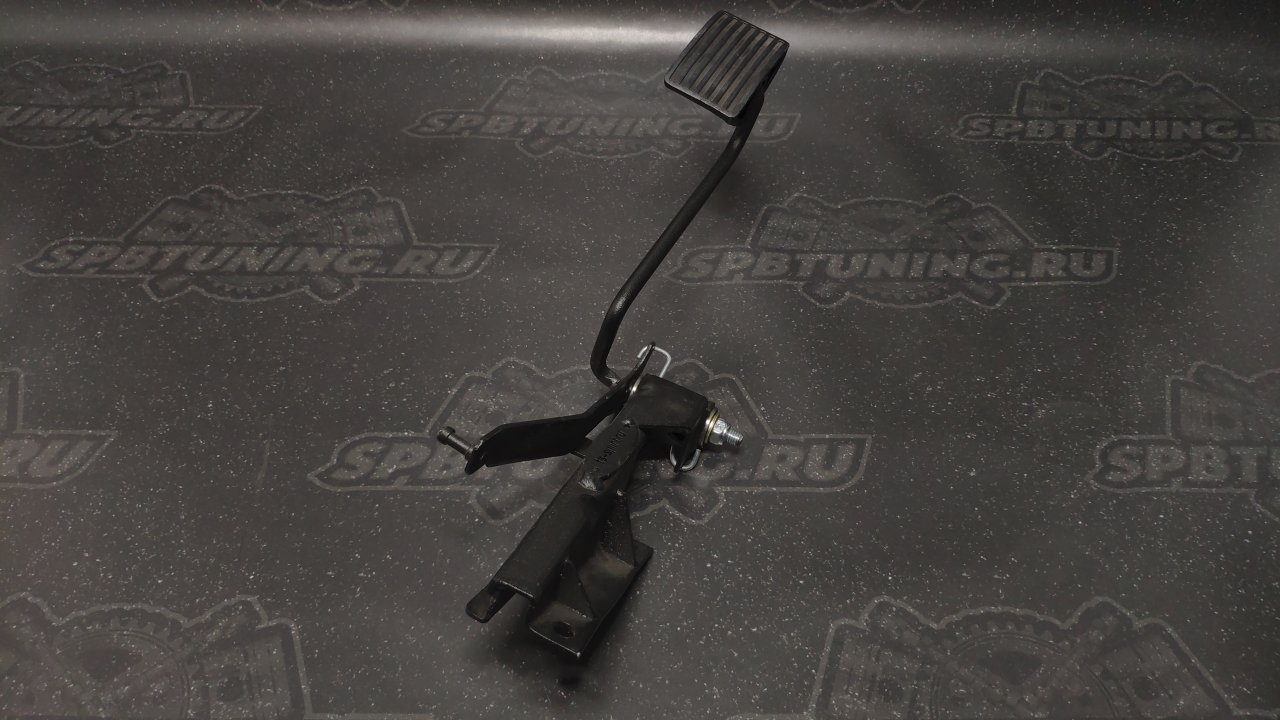 Педаль газа усиленная  ВАЗ 2101-07, инжектор ,на подшипнике