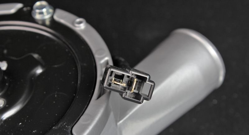 Электро-помпа системы охлаждения 150 л/мин универсальная, 12V с установочным комплектом DAVIES CRAIG