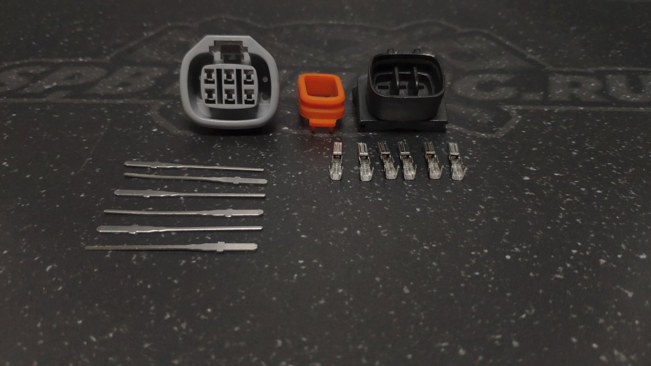 Фишка клапана хх Toyota папа-мама 90980-11144