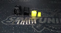 Коннектор папа-мама негерметичный черный 4 пина