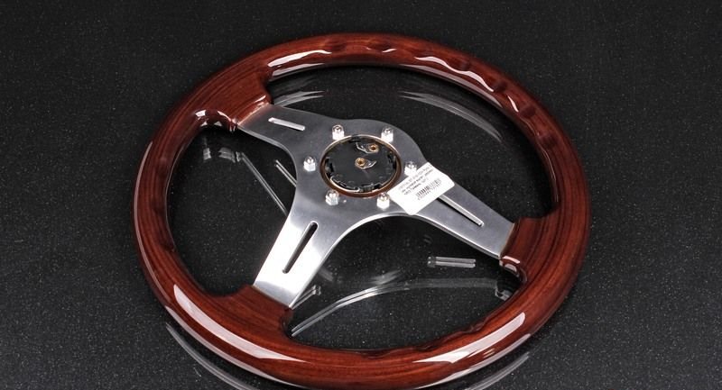 Руль NRG 330 мм, нулевой вылет, дерево 