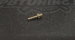 Штуцер латунный 1\8-6мм