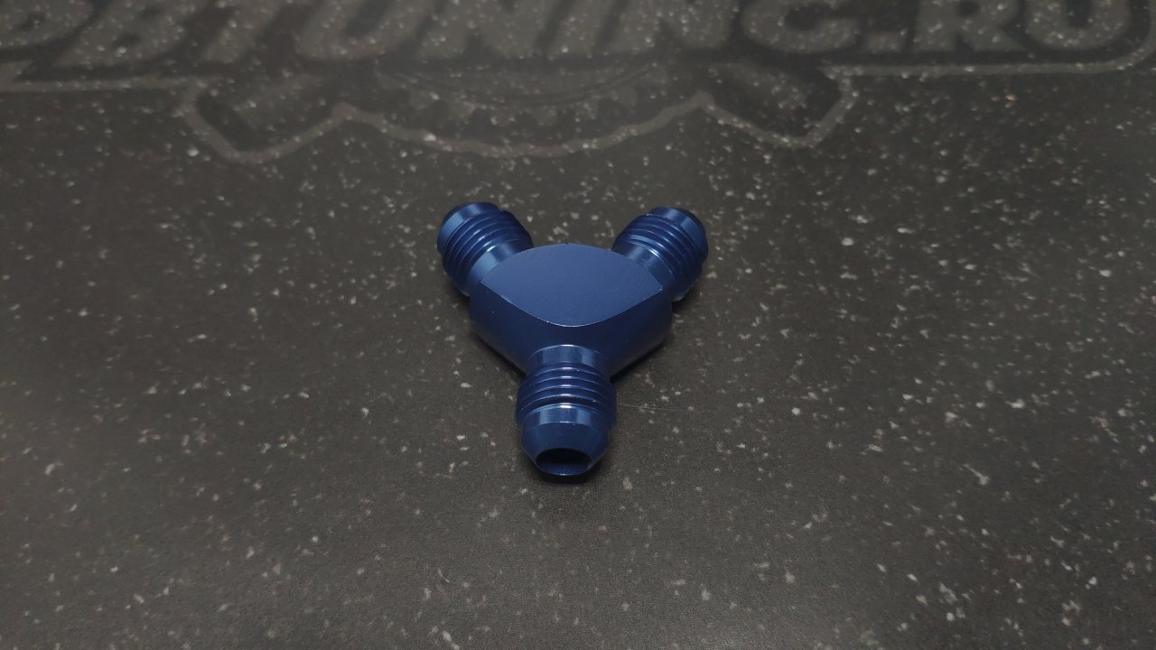 Тройник топливной системы AN6