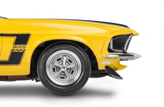 Сборная модель FORD MUSTANG BOSS 302 `69