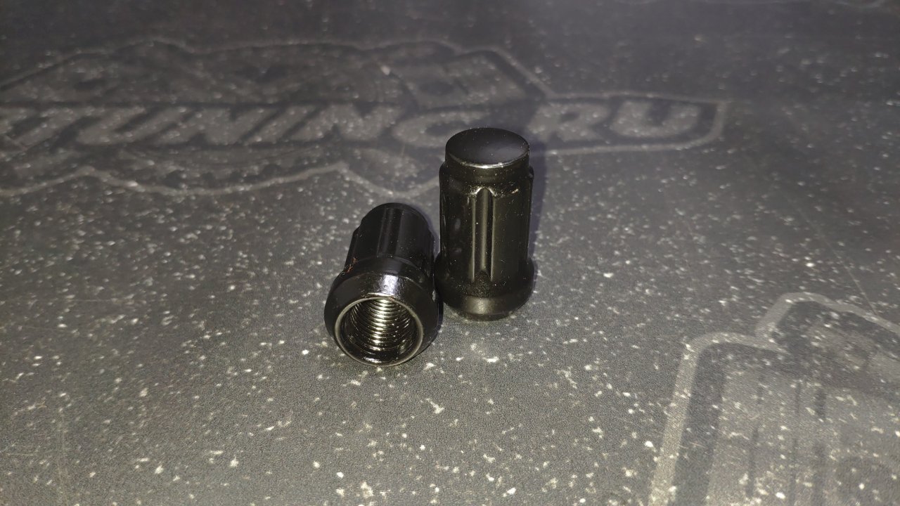 Комплект колесных гаек ST911144SD/BC - черный хром