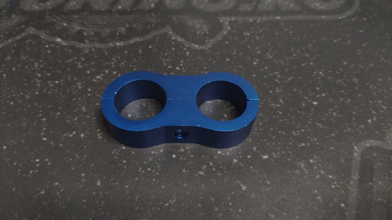 Разделители-двойники шлангов AN10