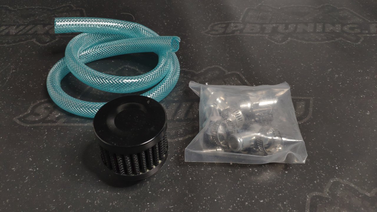 Маслоуловитель 400ml, под шланг 10/12/14 мм с фильтром, черный