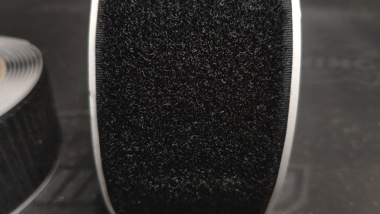 Липучка на клеевой основе Biltema