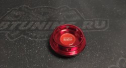 Крышка Масляная HKS красная