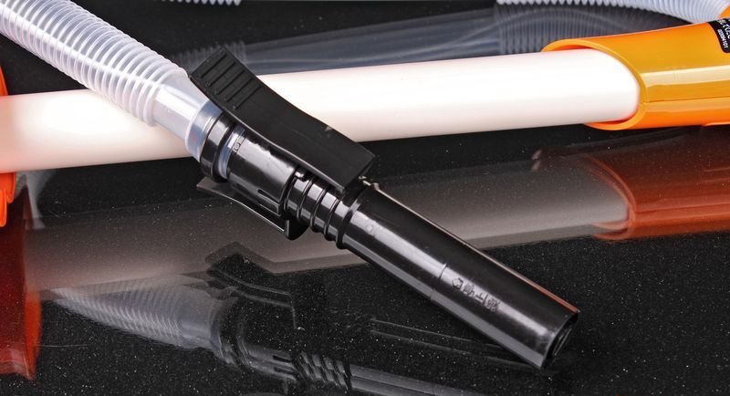 Насос для перекачки топлива, питание от батарей 2*1,5V R06 (AA), 12 л/мин,, автомат,выкл, + кейс KOSHIN