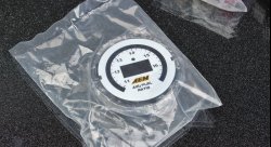 AEM Датчик состава смеси UEGO V2 (универсальный широкополосный лямбда зонд) Bosch 4,9 LSU (США)