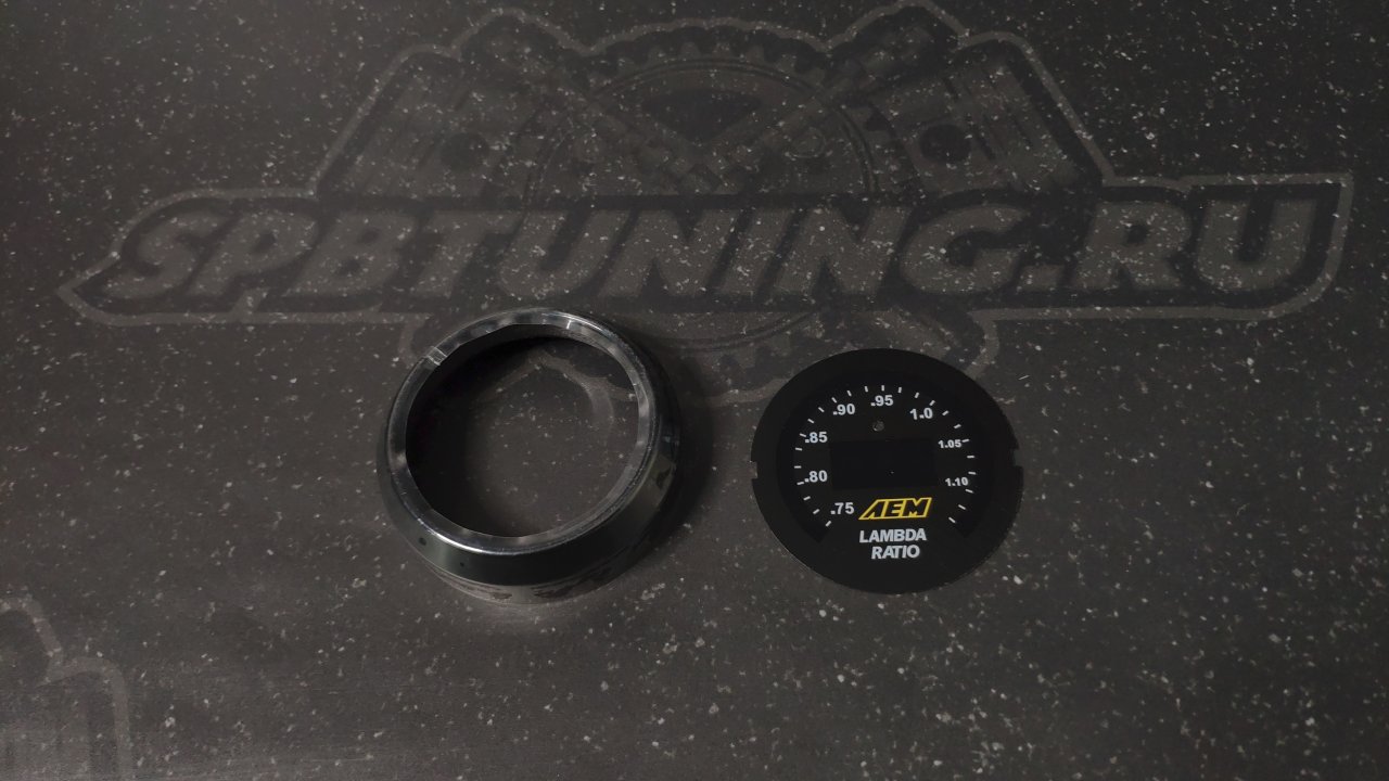 Лицевая панель для датчика состава смеси UEGO V2 , черный