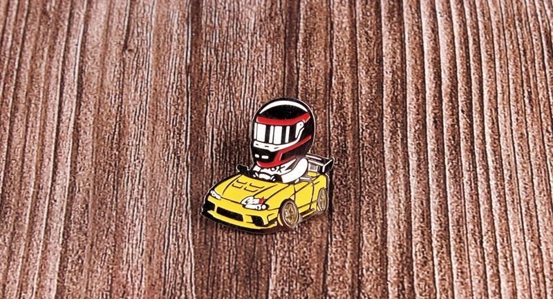 Значок "GOCHA MAN" металлический