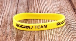 Браслет силиконовый "GOCHA TEAM", желтый