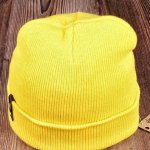 Шапка "GOCHA/31" желтая, двухсторонняя
