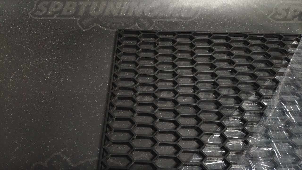 Решетка в бампер универсальная, пластик, 40*120см