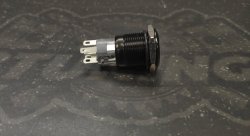 Кнопка черная с фиксацией водонепроницаемая 12В 3А - белая подсветка