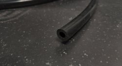 Шланг вакуумный силиконовый 3*7мм - черный