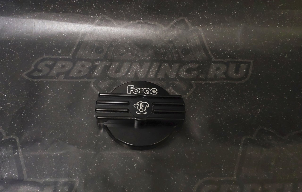 Крышка расширительного бачка VW Golf MK6 Gti, Sirocco фрезерованная