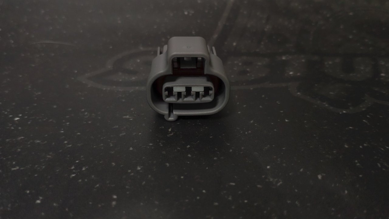 Фишка датчика холостого хода (клапана) 90980-11145