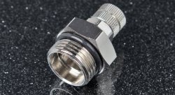 AQUAMIST Фитинг адаптер для подключения насоса водометанольной системы к шлангу 6 мм, под резьбу 3/8" BSPM 806-558