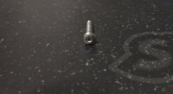 Винт с полукруг. головкой M4 x 16 нерж. сталь (A2)