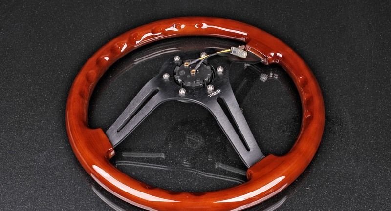 Руль NRG 350 мм, большой вылет, дерево 