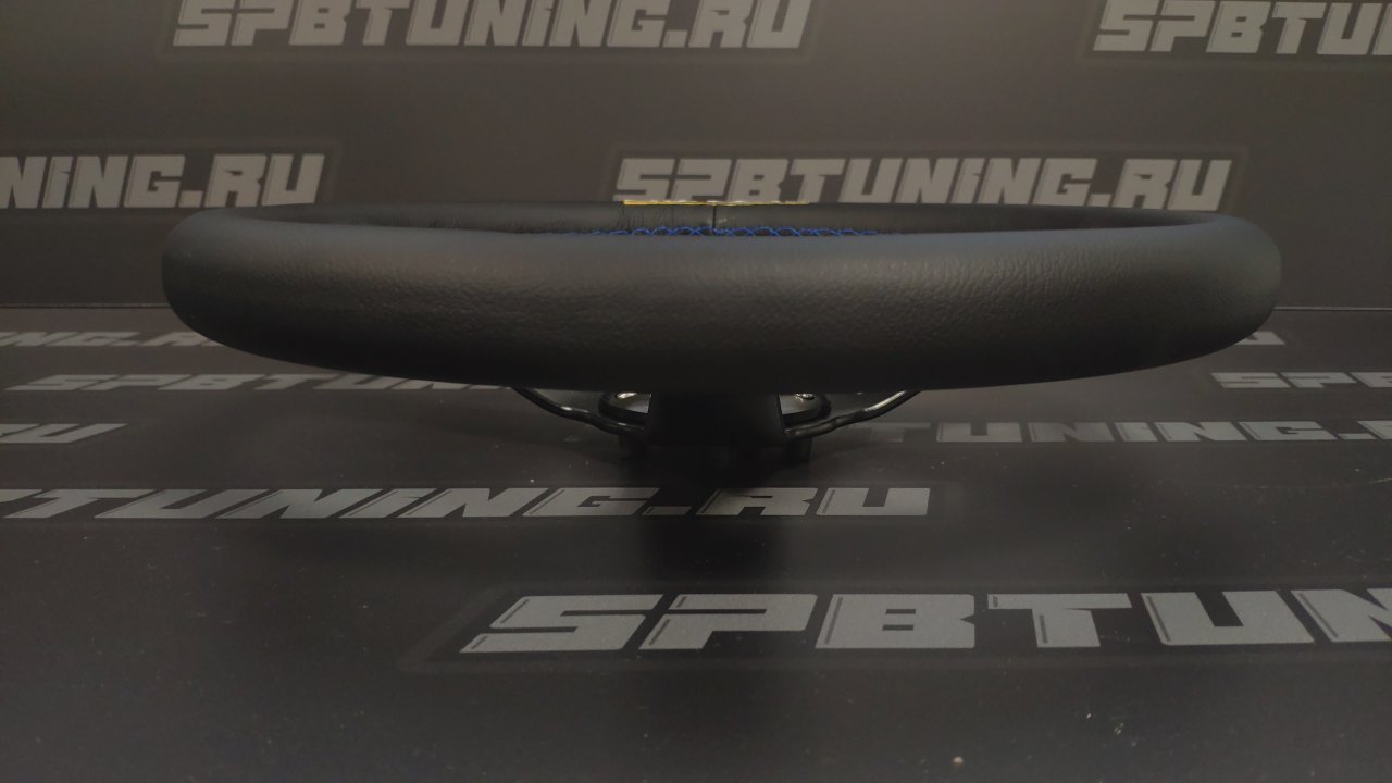 Руль спортивный Endless с выносом, экокожа, без перфорации