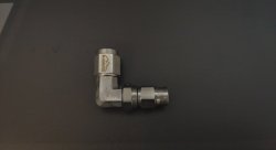 Фитинг мама AN3 3/8X24 под прямой конус, 90°, D-03 нерж. сталь, BLACKROCK LAB
