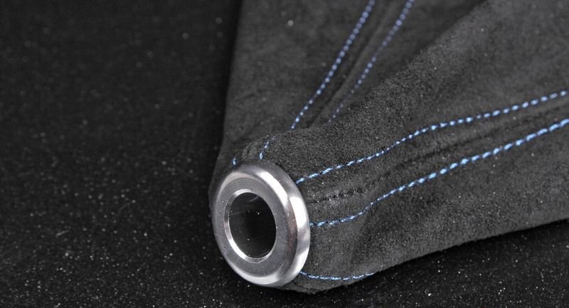 Чехол КПП, синяя строчка, замша 