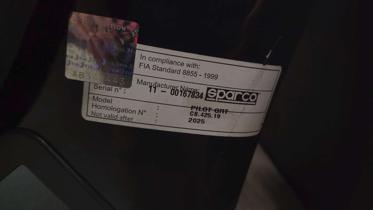 SPARCO Кресло для автоспорта PILOT QRT, FIA 8855-1999, р-р L/XL С дефектами!