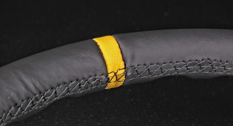 Руль NRG 350 мм, большой вылет, кожа.