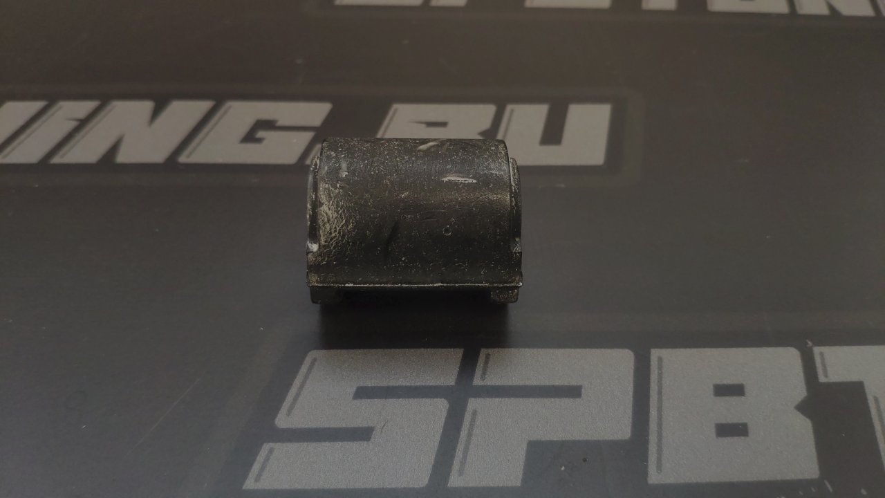 Втулка заднего стабилизатора Totota Mark110/Verossa/Altezza, D=12mm