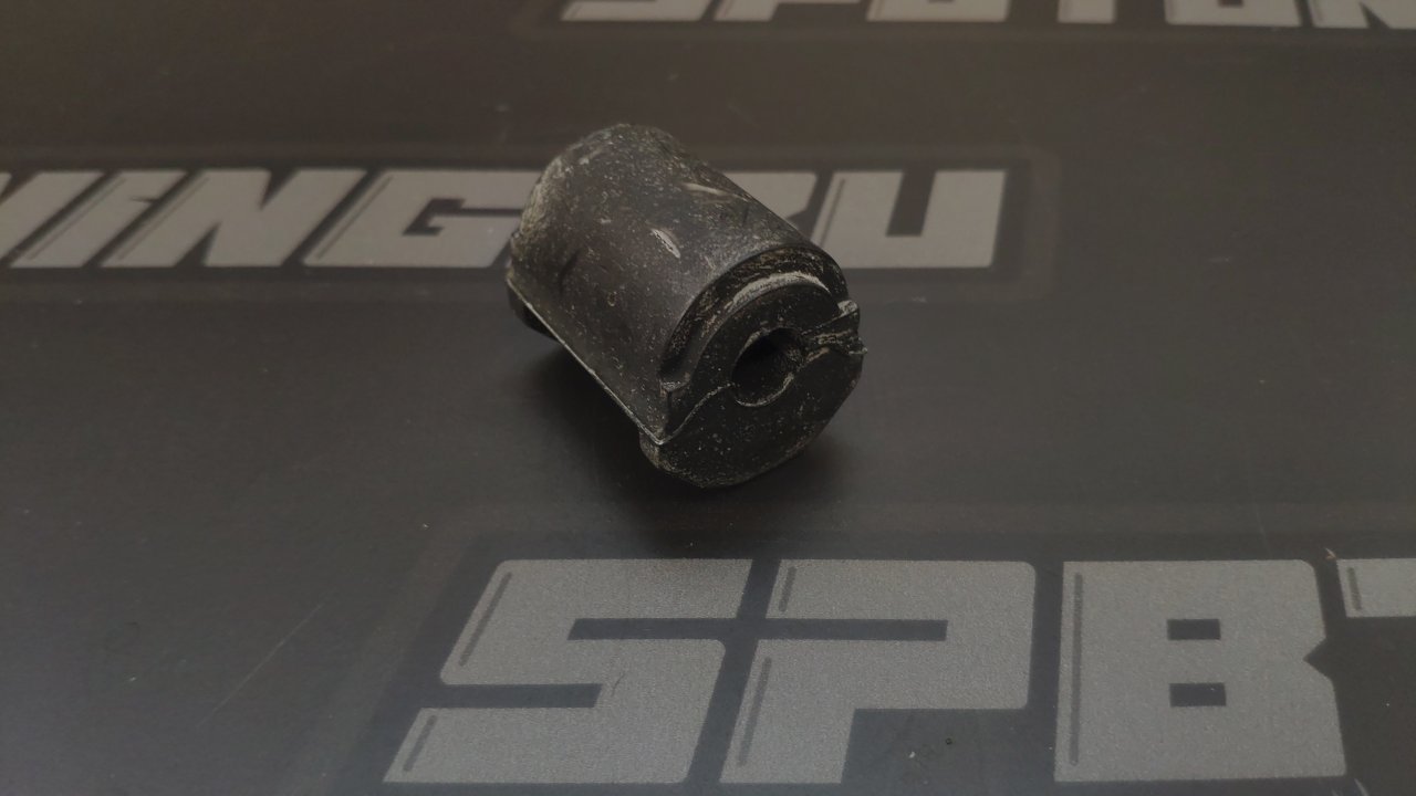 Втулка заднего стабилизатора Totota Mark110/Verossa/Altezza, D=12mm