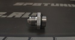 Адаптер П AN08 - П M22 x 1,5 mm под масло куллер, алюминий, BLACKROCK LAB