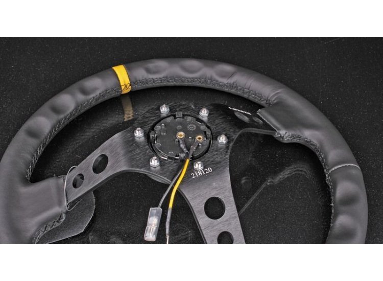 Руль NRG 350 мм, большой вылет, кожа.