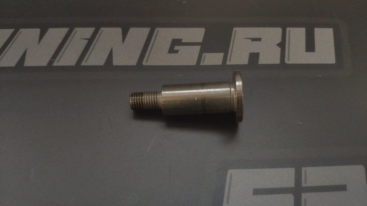 Болт крепления натяжителя ГРМ 1jJZ 2JZ