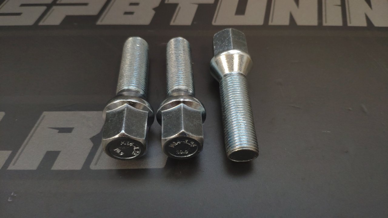 Комплект болтов 14*1.25  L-40mm