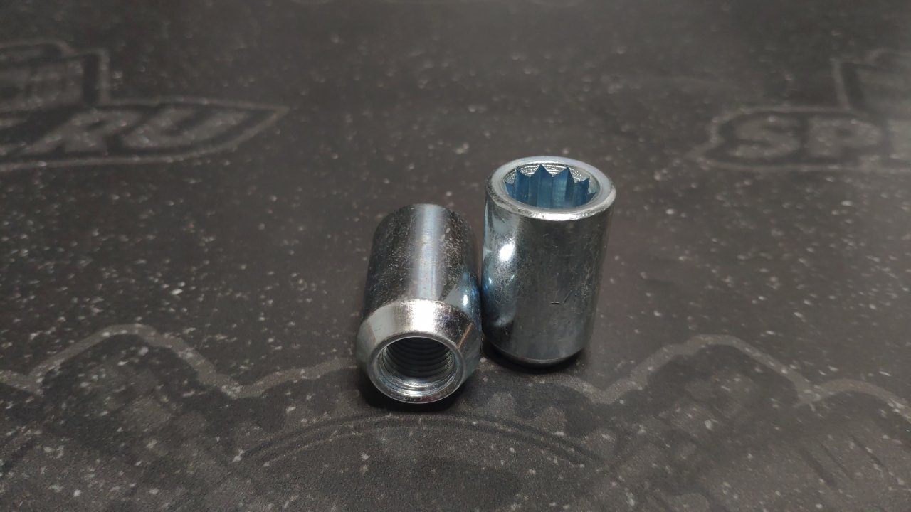 Гайка колесная M12X1,25 Цинк высота 30 мм Конус, внутр. 10 луч.звезда, D=20мм